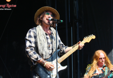 Electric Boys “Shady Side of Town”