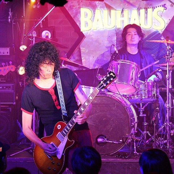 Mr Jimmy on stage at @bauhaus.tokyo on 4th November 2024. Photo: Stefan Nilsson, @roppongirocks